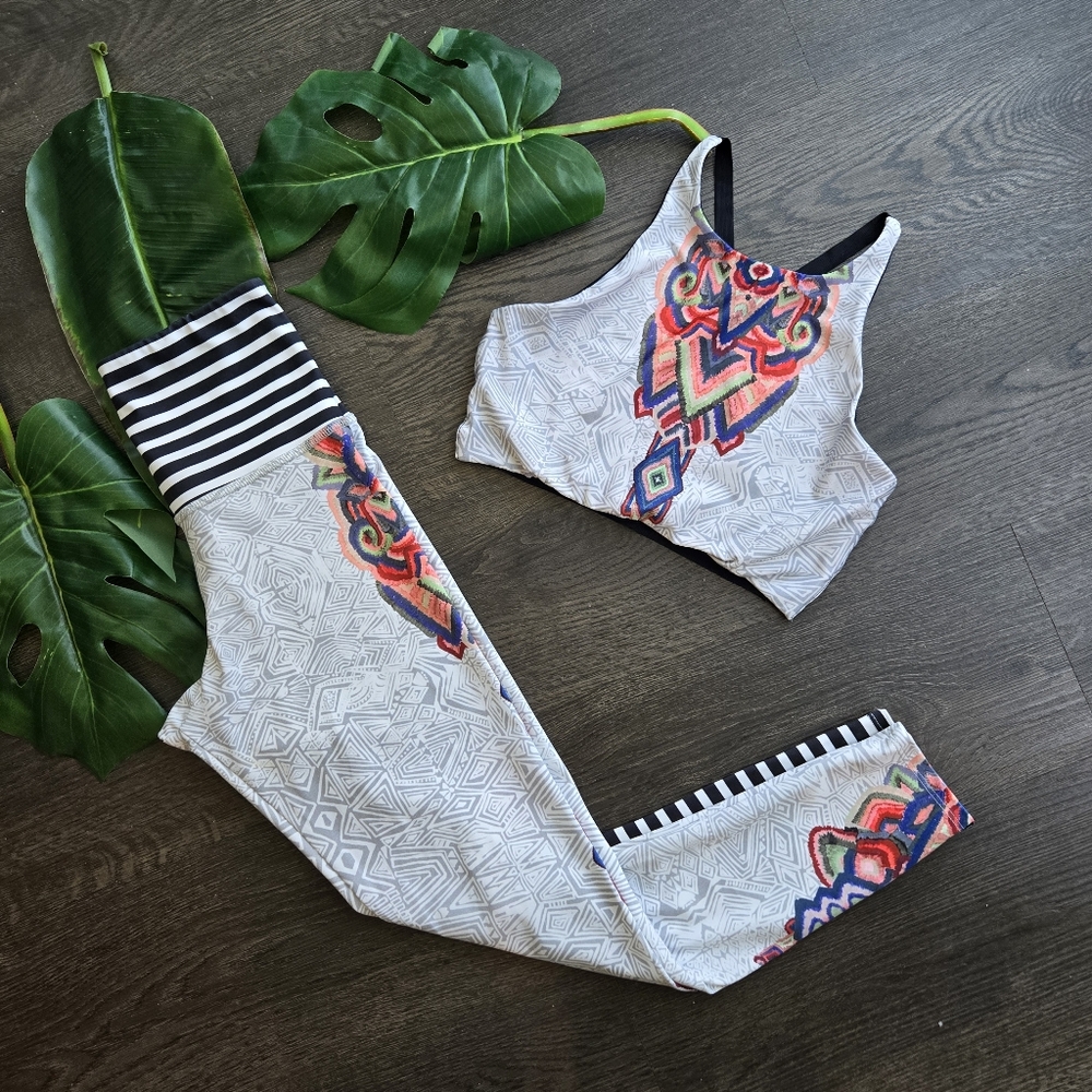 Onzie Flow Yoga Outfit